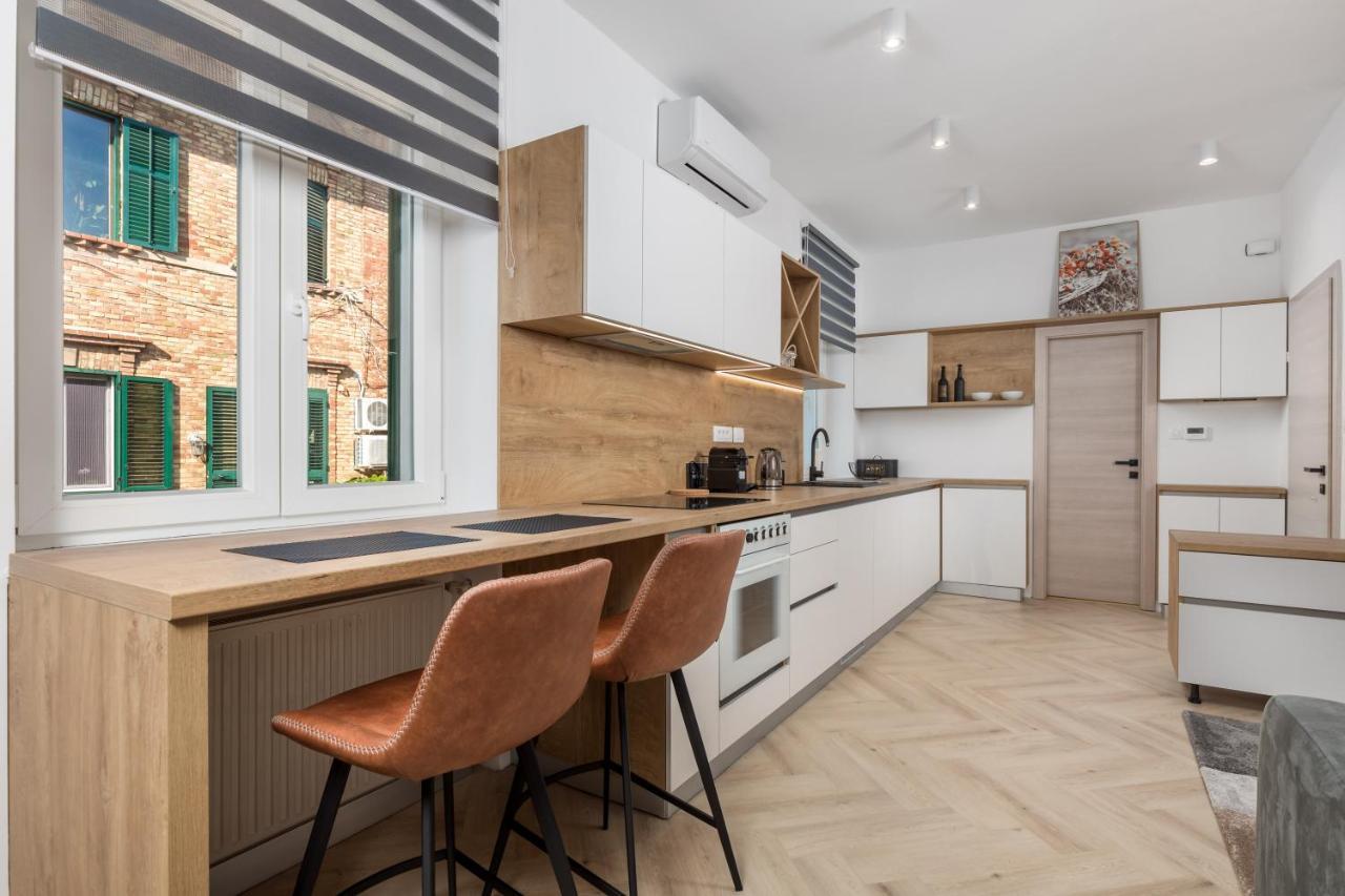 רייקה Apartments Madeleine מראה חיצוני תמונה
